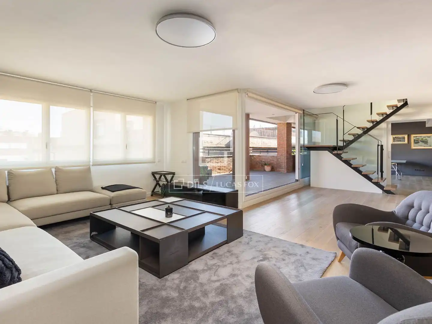 Wohnzimmer von Wohnung zum Verkauf in Barcelona mit Klimaanlage und Terrasse