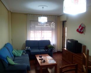 Living room of Flat to rent in Salamanca Capital  with Terrace