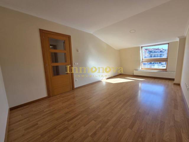 Piso en Venta en LAGOELA, 1 en Salceda de Caselas