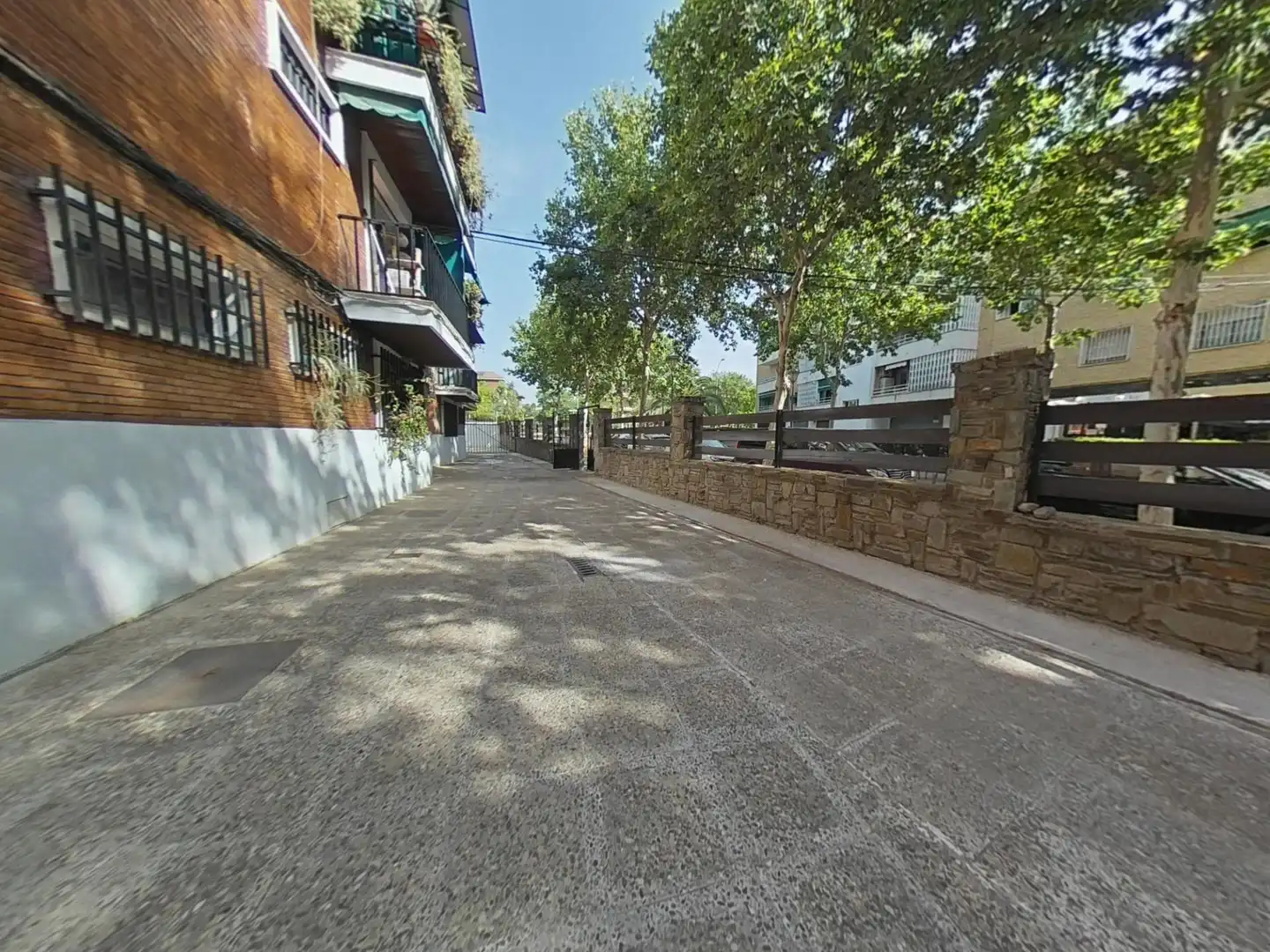 Exterior view of Flat for sale in Córdoba  with Air Conditioner, Terrace and Storage room