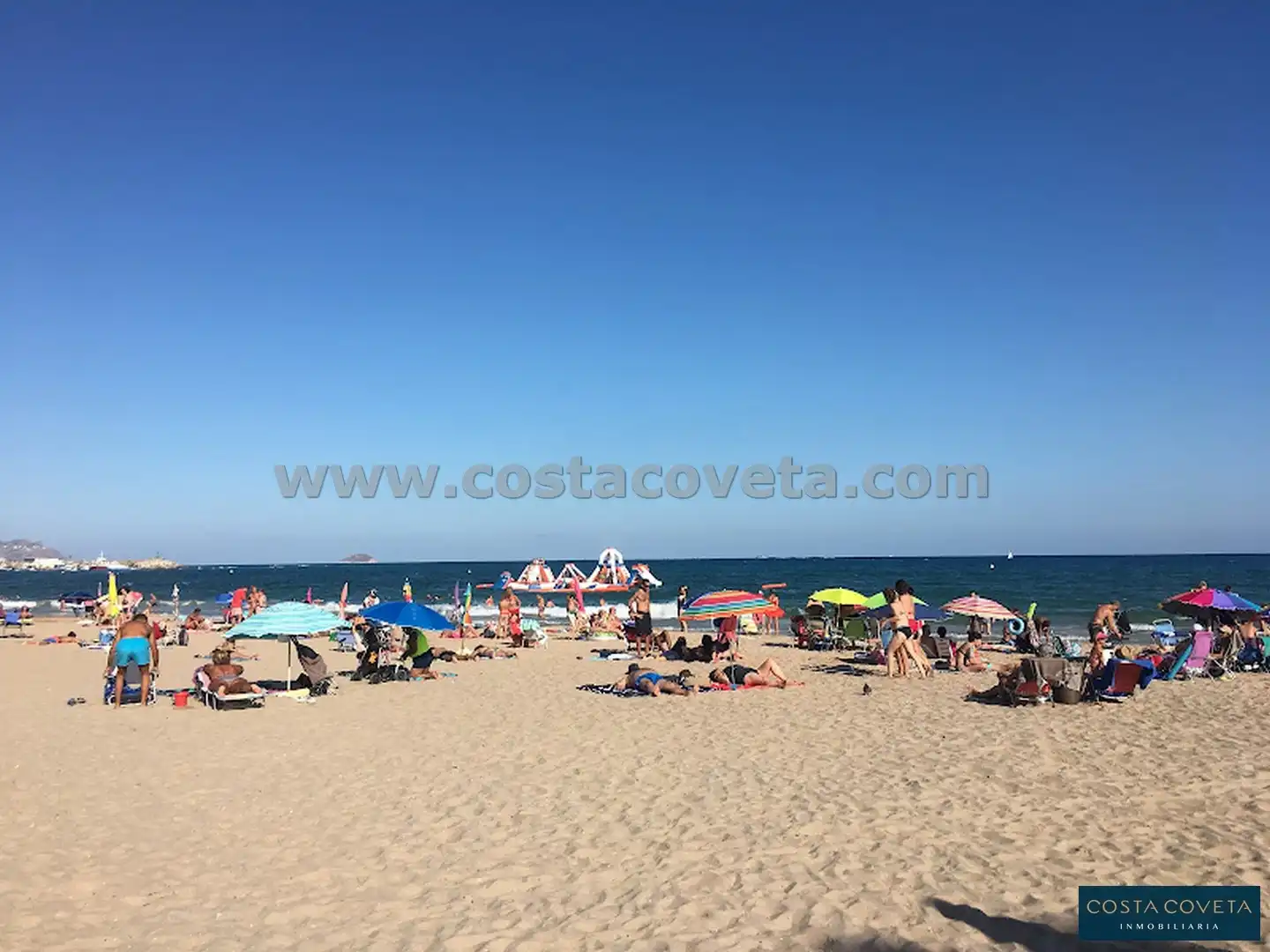 Vista exterior de Apartament en venda en Villajoyosa / La Vila Joiosa amb Terrassa i Balcó