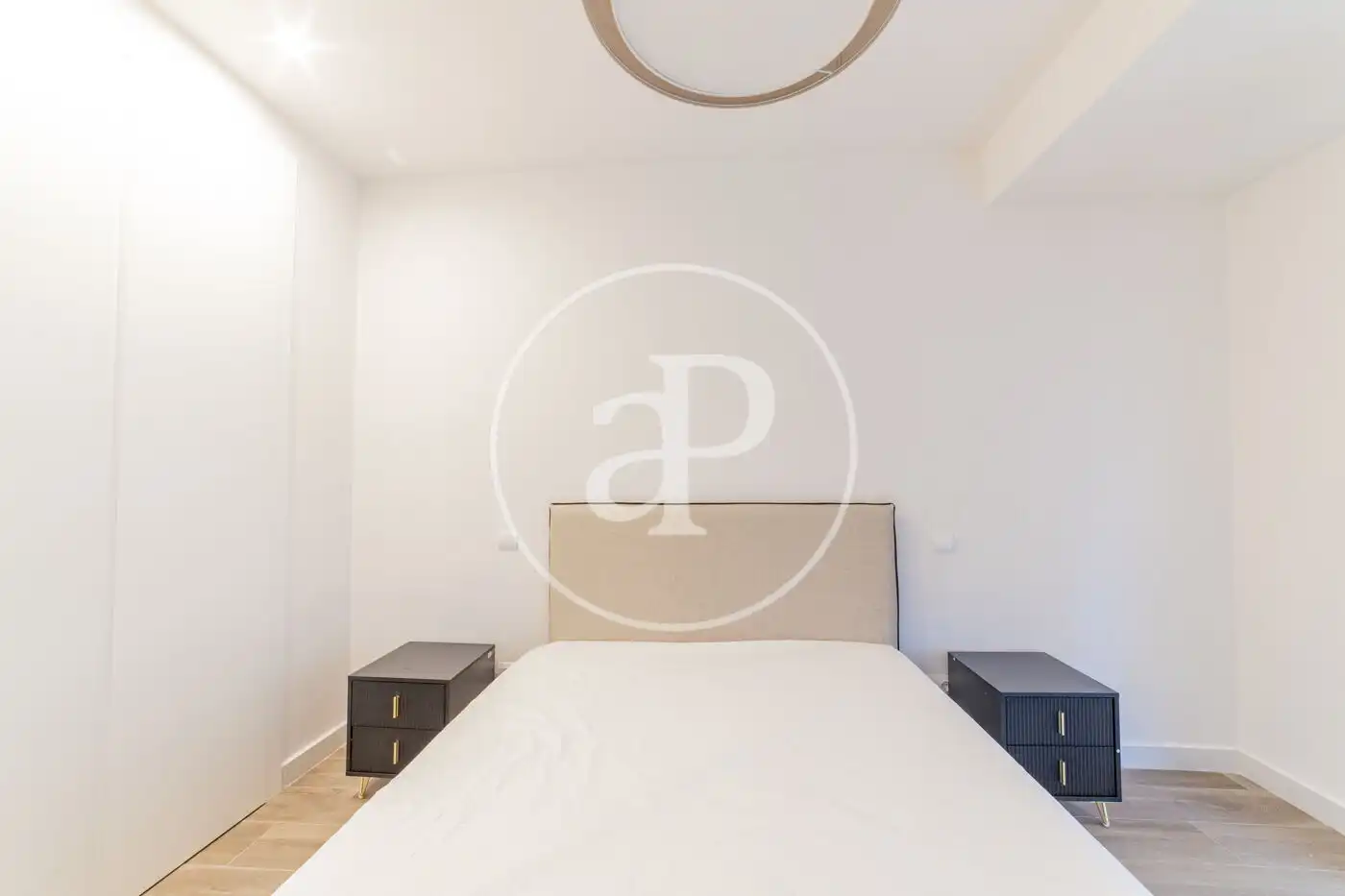 Flat for rent in C/ del Maestro Guerrero, Universidad - Malasaña