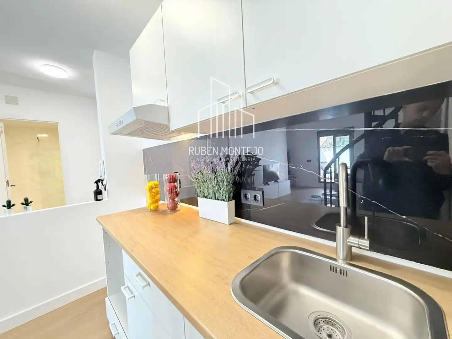 Cocina de Dúplex en venta en Villamayor con Calefacción, Terraza y Balcón