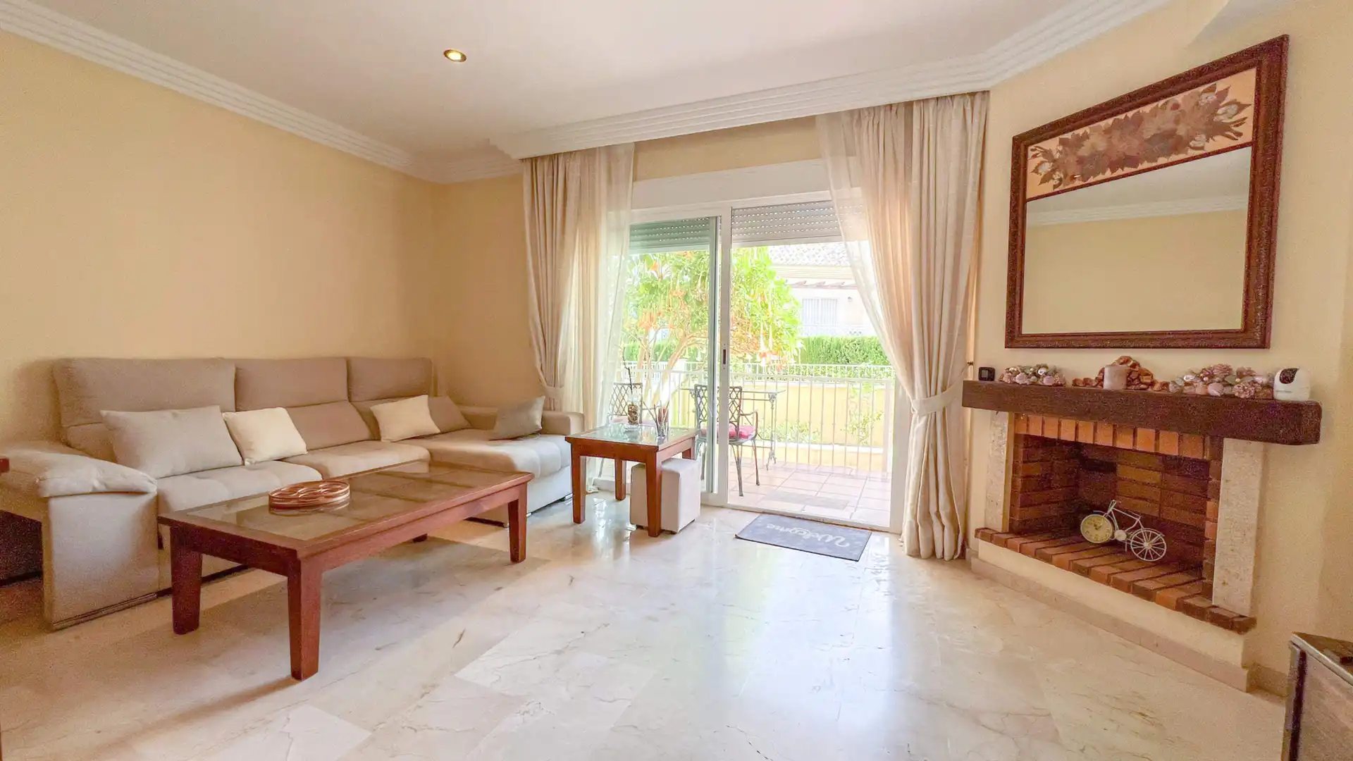 Maison mitoyenne avec piscine à vendre à Las Chapas - El Rosario, imagen 2