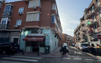 Exterior view of Flat for sale in  Madrid Capital  with Heating, Parquet flooring and Terrace