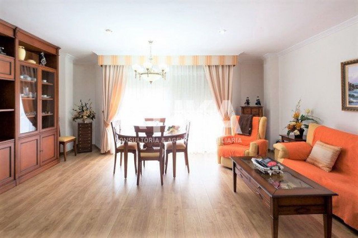 Living room of Single-family semi-detached for sale in Ontinyent  with Air Conditioner, Heating and Terrace