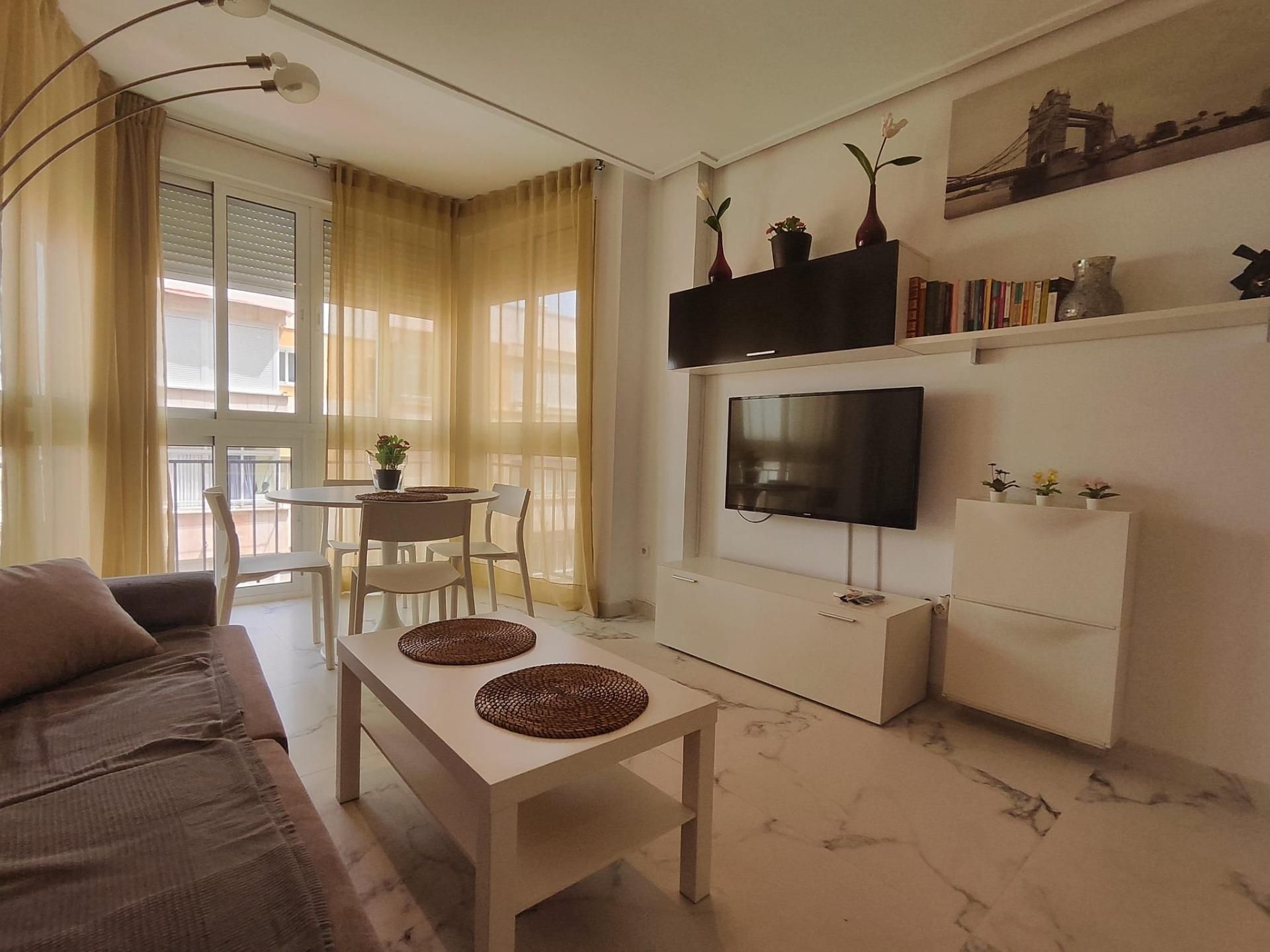 Sala de estar de Estudio en venta en Torremolinos con Aire acondicionado y Calefacción