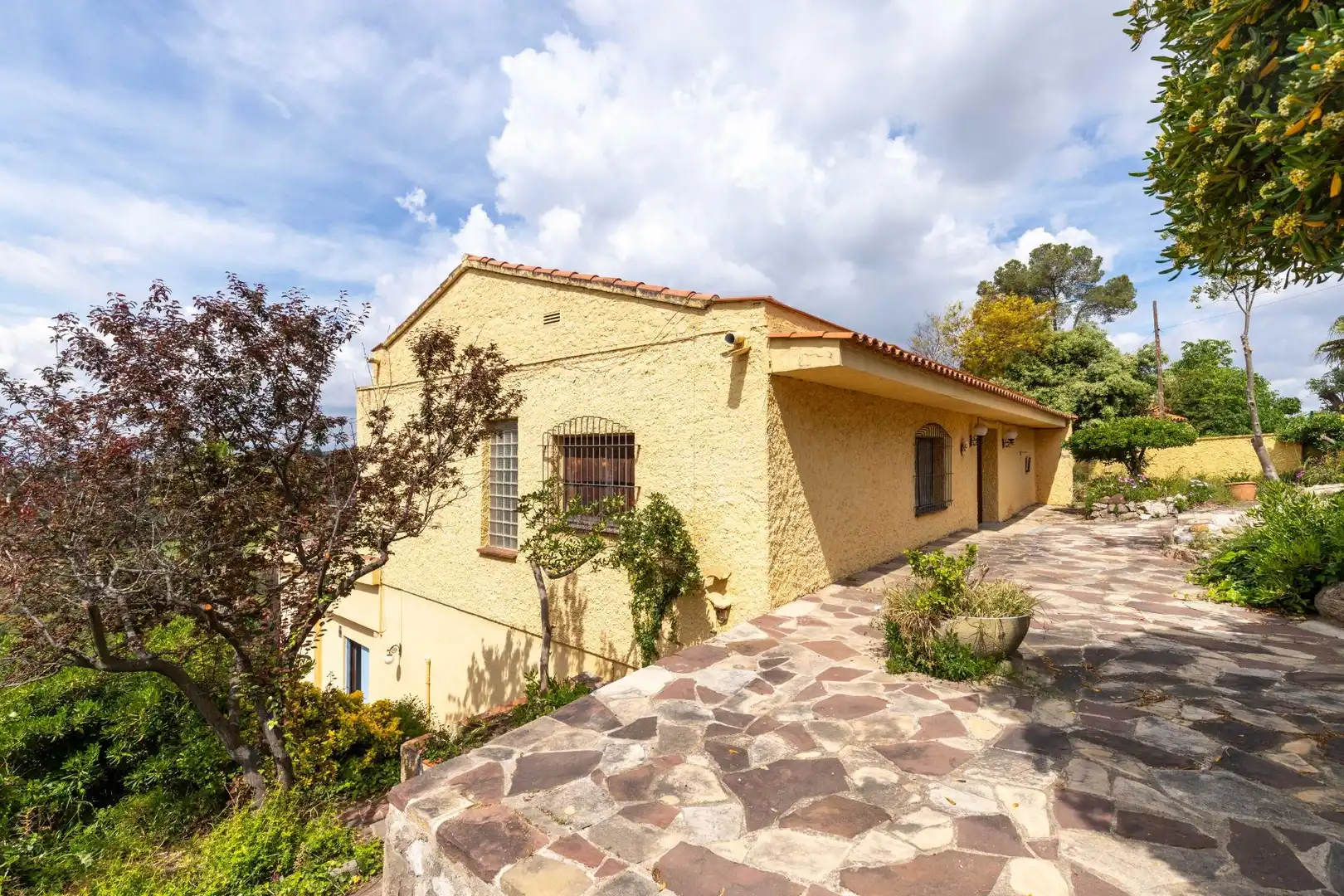 Vista exterior de Casa o chalet en venta en Ullastrell con Calefacción, Jardín privado y Terraza