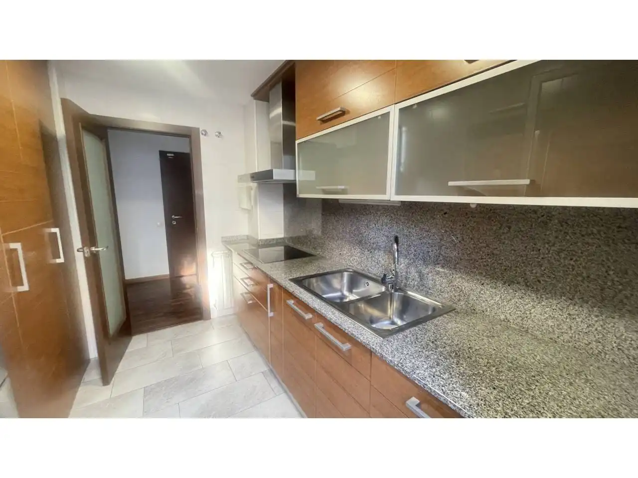 Cuina de Apartament en venda en Terrassa amb Calefacció