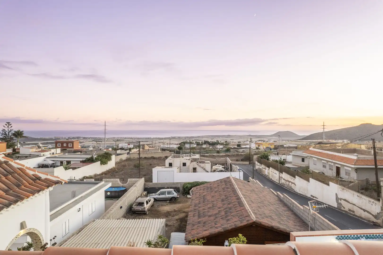 Vista exterior de Casa o xalet en venda en Arona amb Terrassa i Piscina