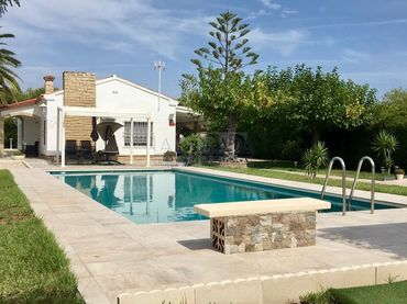 Villa con piscina in vendita a Platja de Mont-roig