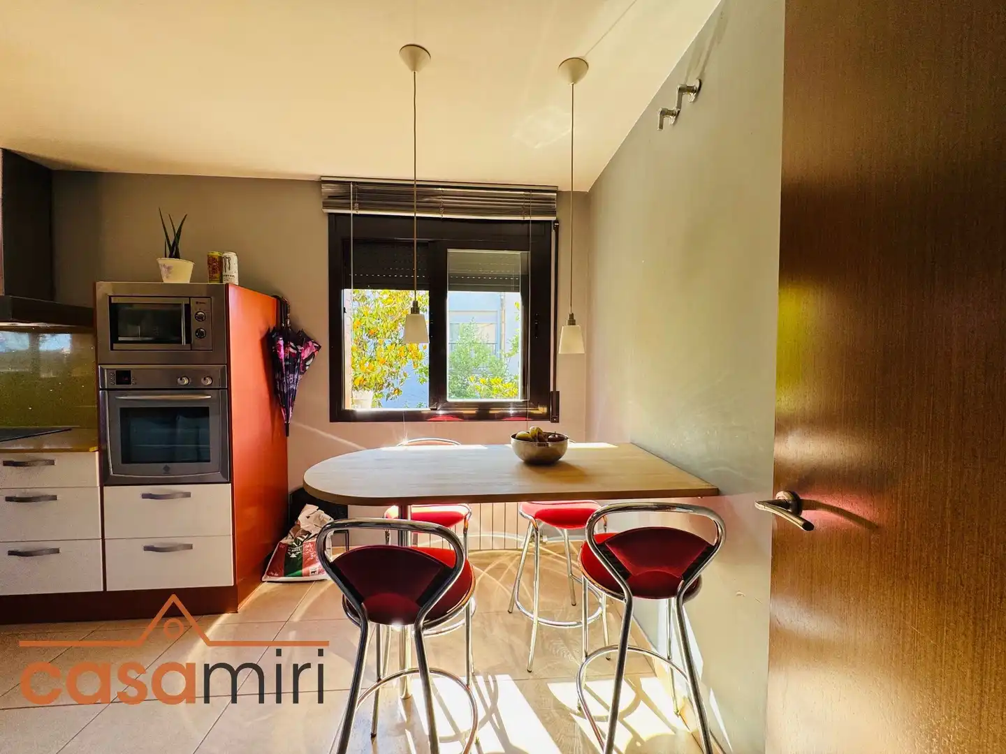 Cocina de Casa o chalet en venta en Sant Cebrià de Vallalta con Aire acondicionado, Calefacción y Jardín privado
