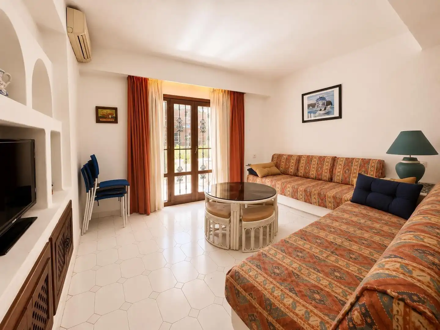 Sala de estar de Apartamento en venta en Madrid