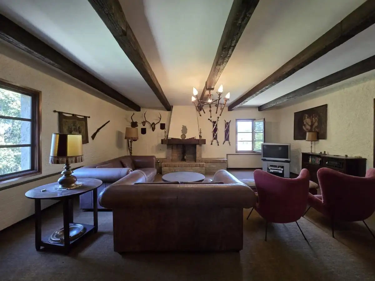 Sala d'estar de Finca rústica en venda en La Roca del Vallès amb Terrassa i Balcó