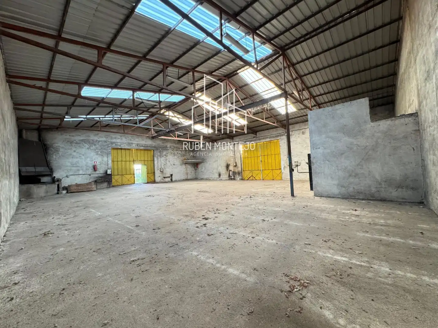 Land for sale in Espino de la Orbada