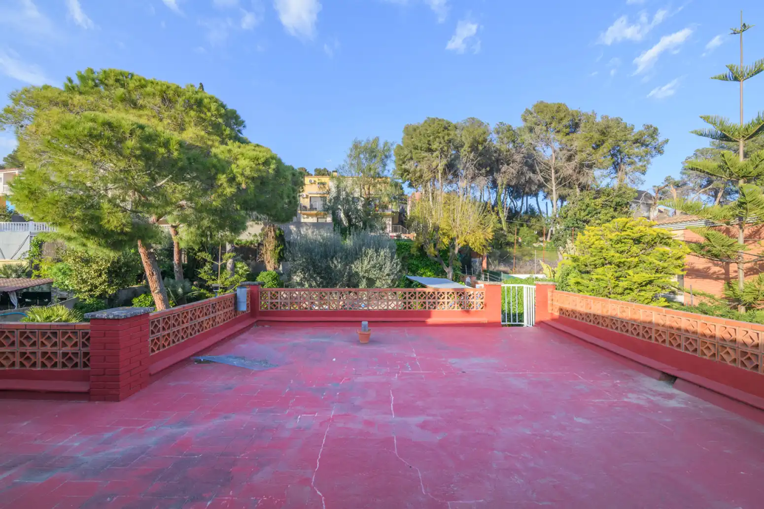 Jardí de Casa o xalet en venda en Cubelles amb Terrassa i Balcó