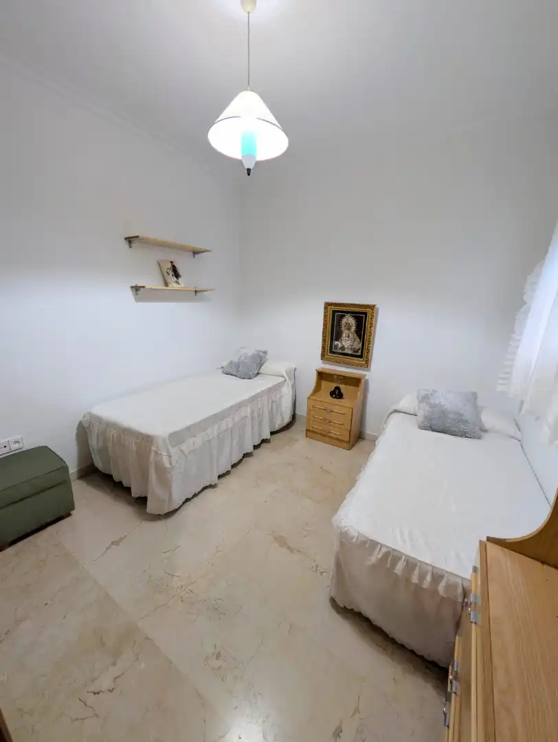 Dormitori de Casa o xalet en venda en Sevilla amb Terrassa i Traster