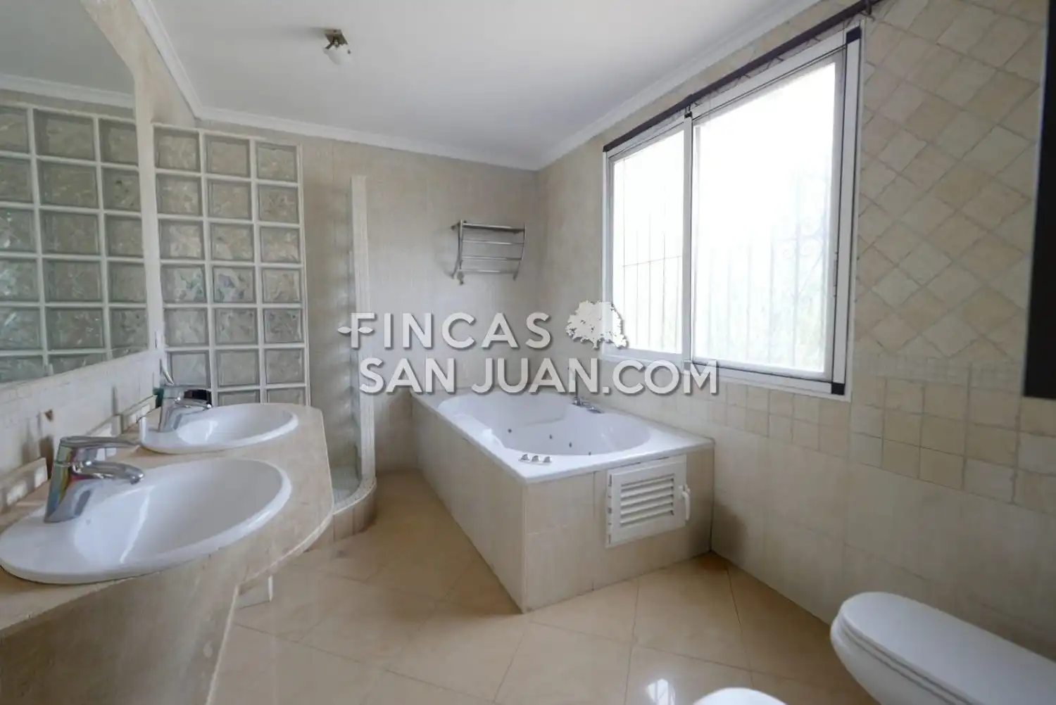 Chalet con terraza en venta en Playa de San Juan - El Cabo de las Huertas, imagen 36