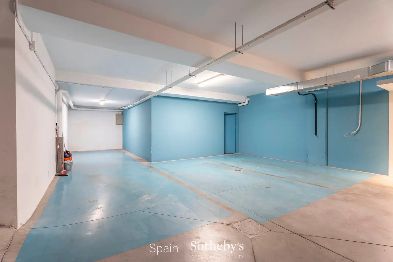 Casa adosada en venta en Madrid con Aire acondicionado, Calefacción y Jardín privado