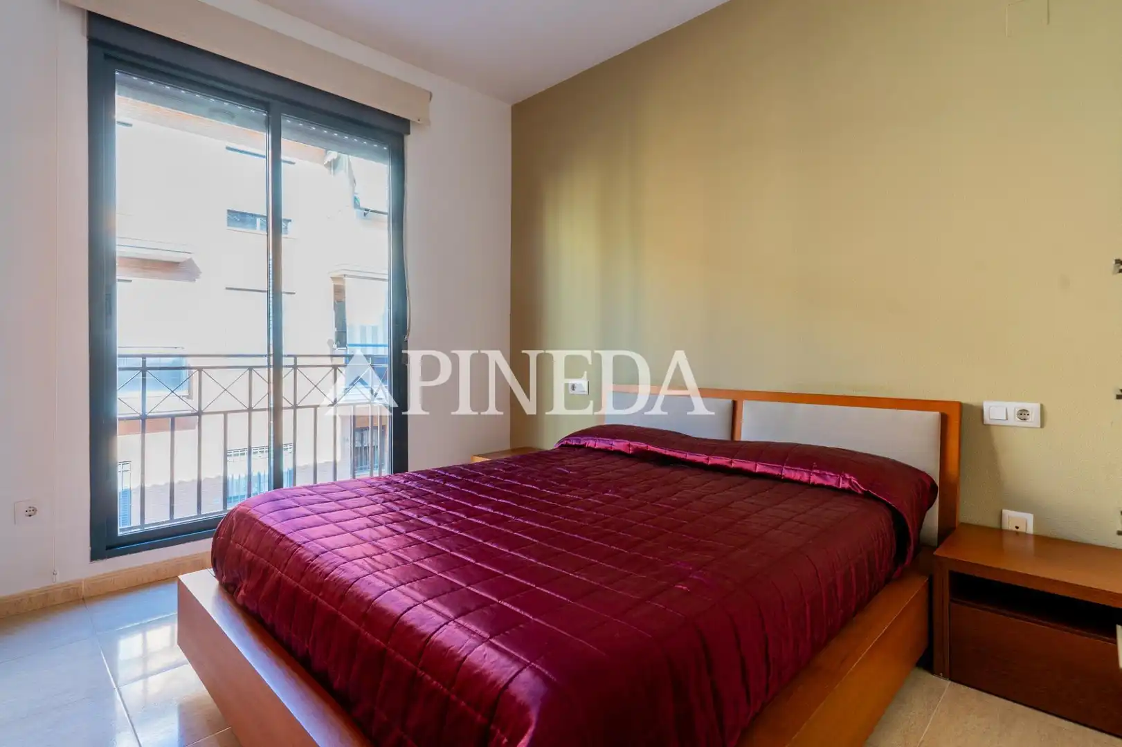 Habitación de Casa adosada en venta en Puçol con Calefacción, Terraza y Trastero