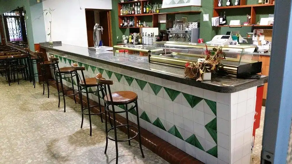 Local de alquiler en Antella con Aire acondicionado, Calefacción y Terraza