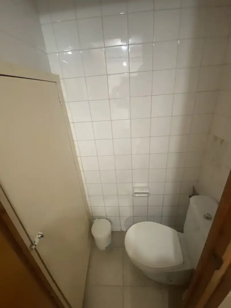 Baño de Local en venta en Vilanova i la Geltrú