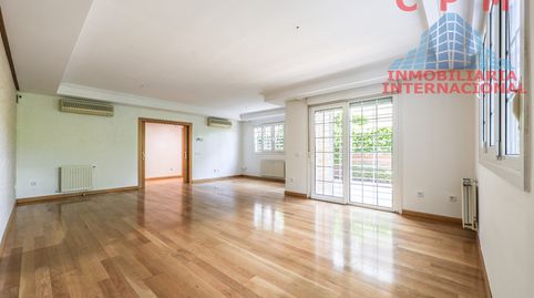 Foto 4 von Einfamilien-Reihenhaus zur Miete in Aravaca, Madrid Capital