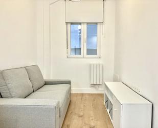 Sala d'estar de Apartament de lloguer en Donostia - San Sebastián  amb Calefacció