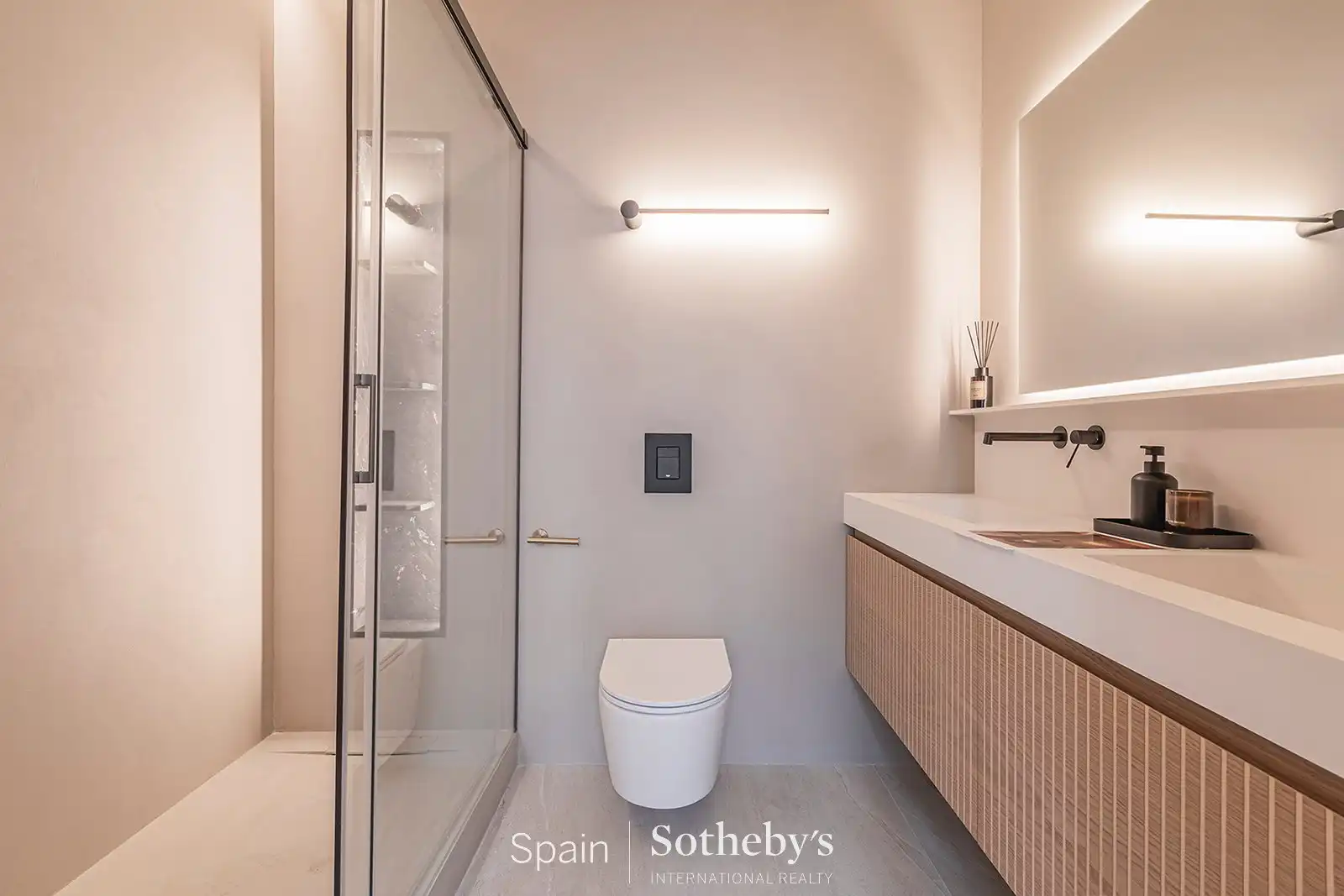Apartament amb ascensor en venda a Gran Via de les Corts Catalanes, imagen 51