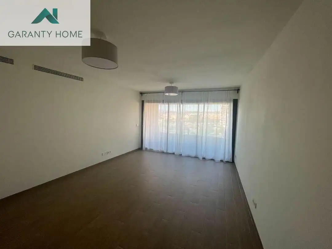 Sala d'estar de Pis de lloguer en Málaga amb Aire condicionat, Calefacció i Jardí privat