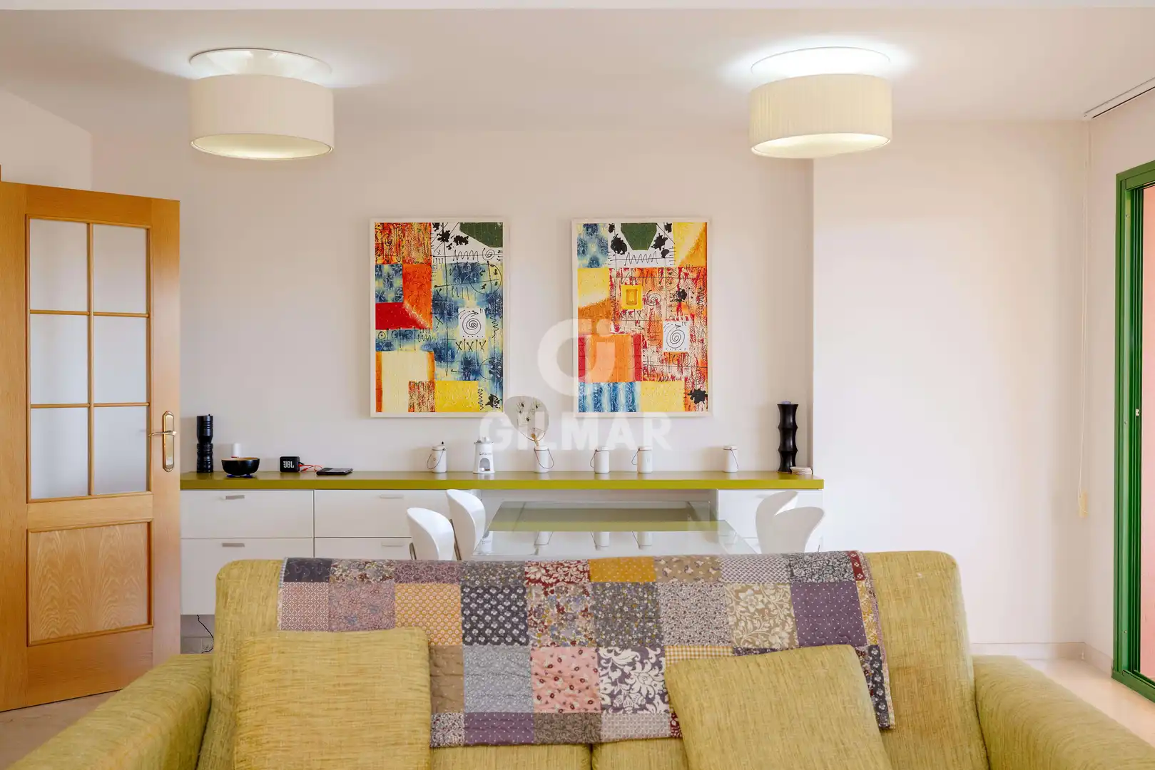 Sala de estar de Dúplex en venta en Fuengirola con Calefacción, Trastero y Piscina
