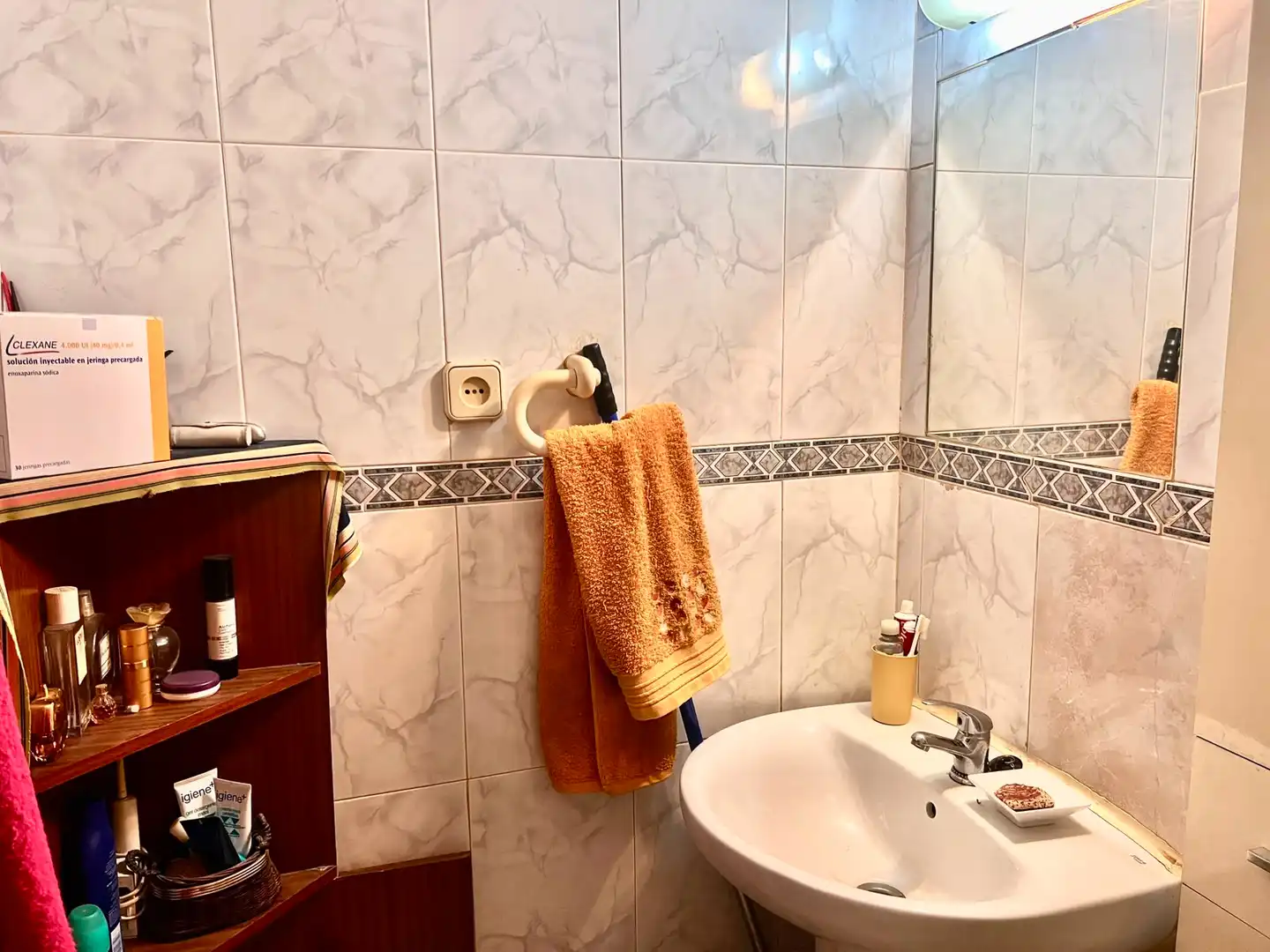 Badezimmer von Wohnung zum Verkauf in Leganés mit Möbliert