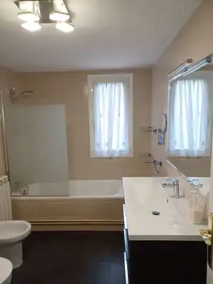 Baño de Casa o chalet en venta en Renedo de Esgueva con Jardín privado