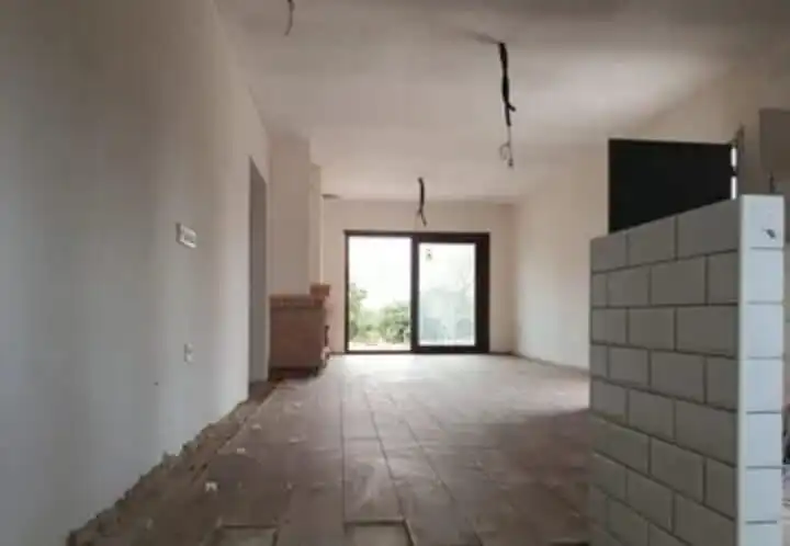 Houses for sale in Hinojos  with Heating, Private garden and Terrace