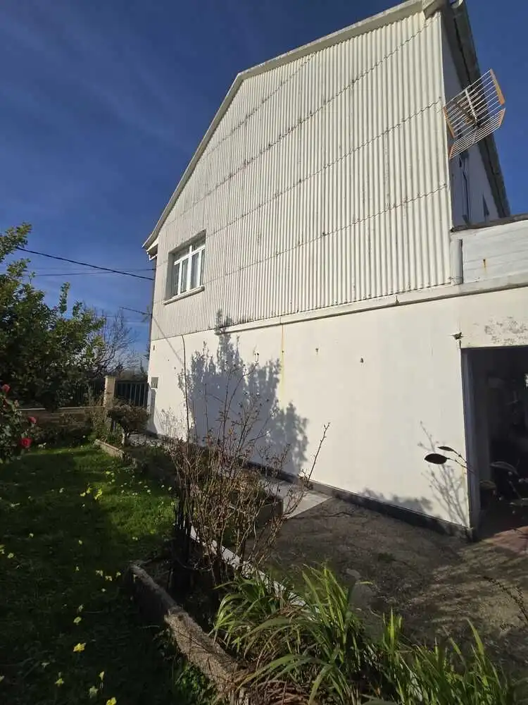 Casa con jardín en venta en A Gándara, imagen 9