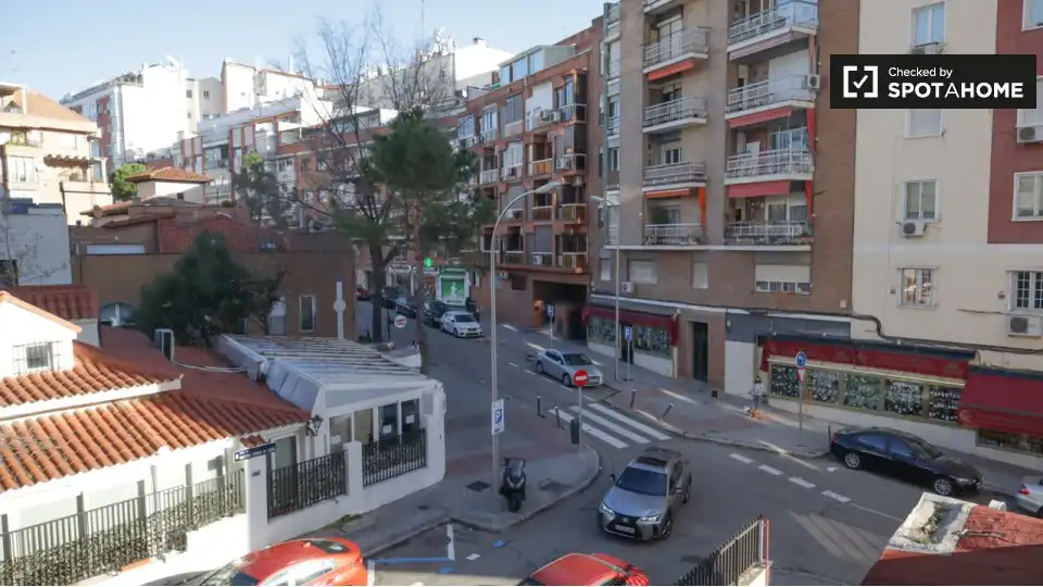 Appartamento con terrazza in affitto a Chamartín, imagen 18