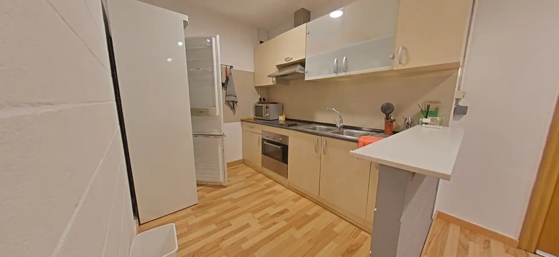 Cocina de Casa o chalet en venta en Sant Esteve Sesrovires con Aire acondicionado, Calefacción y Jardín privado