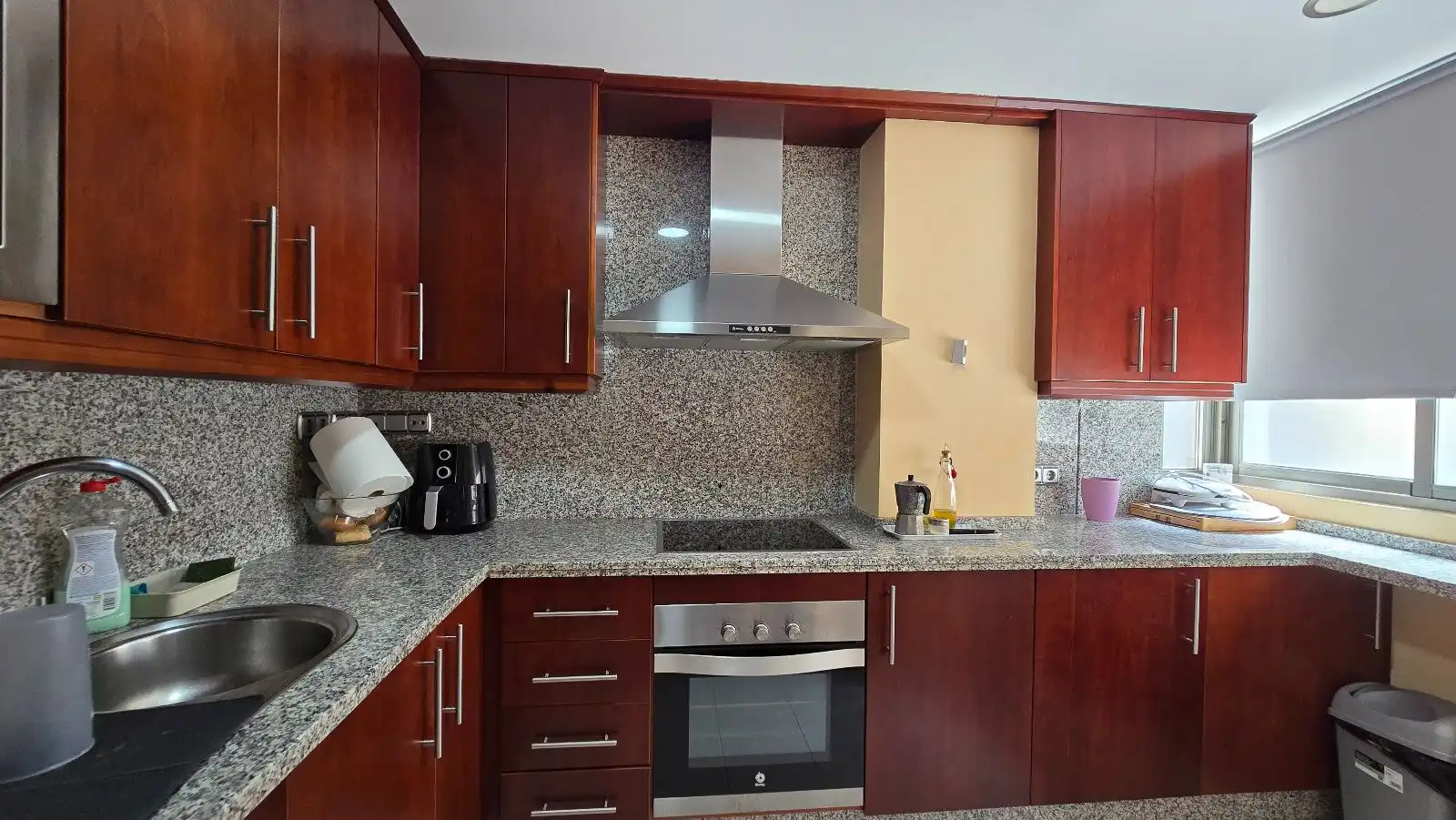 Cuina de Àtic en venda en Torremolinos amb Aire condicionat, Terrassa i Piscina