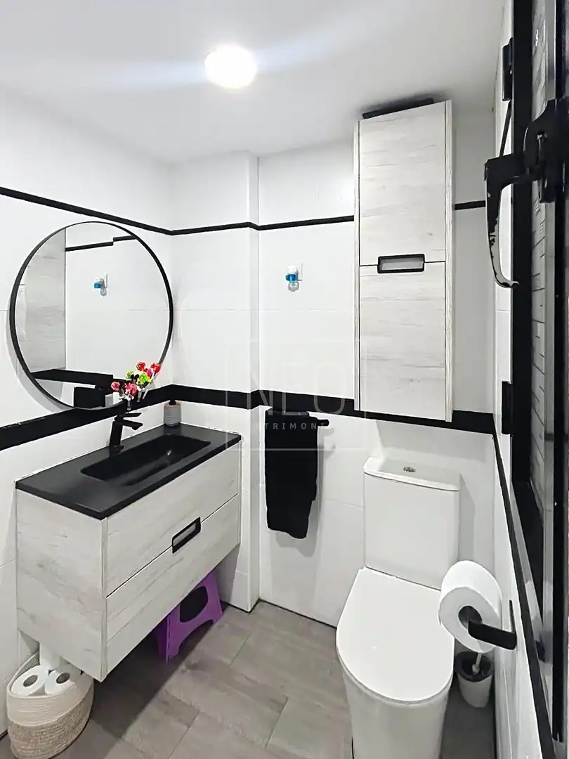 Bathroom of Flat for sale in Torrejón de Ardoz  with Air Conditioner, Heating and Private garden