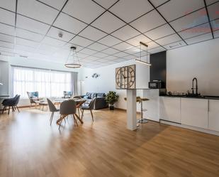 Sala d'estar de Dúplex de lloguer en Alcobendas amb Aire condicionat, Calefacció i Parquet