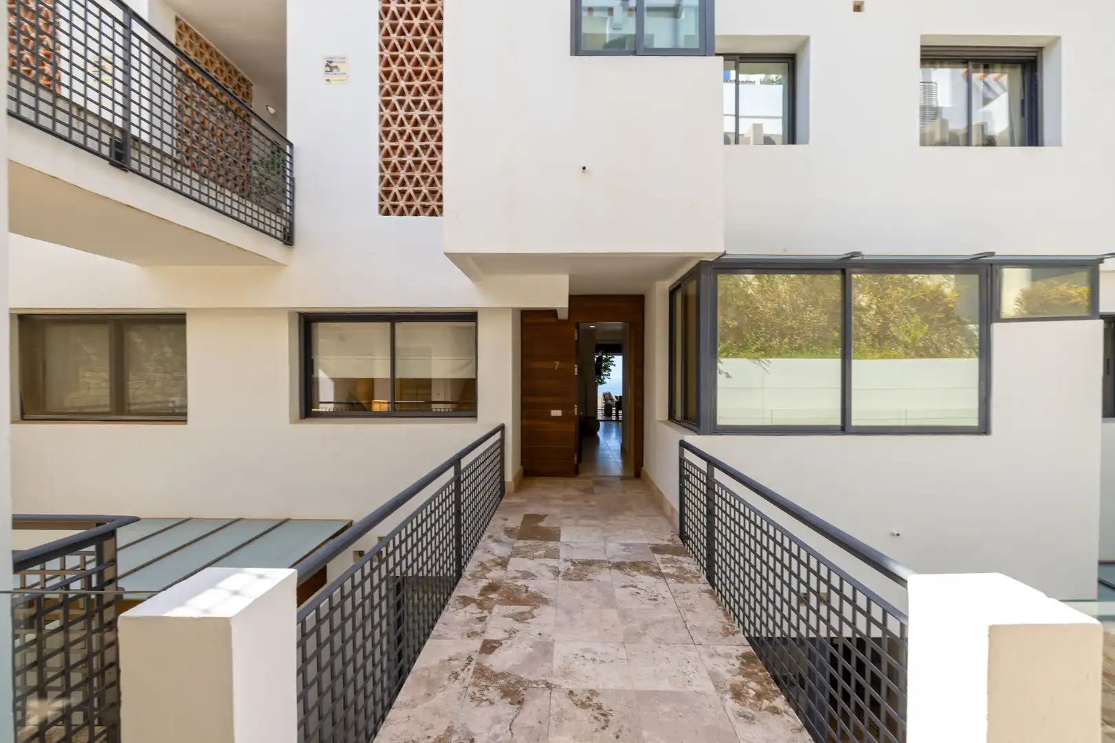 Flat with pool for sale in Urbanizacion los Altos de los Monteros, imagen 44