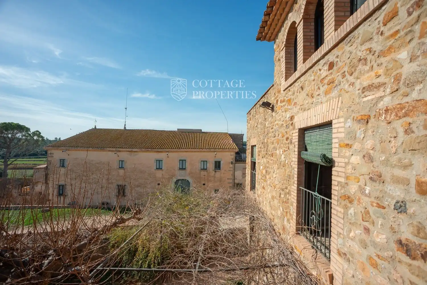 Vista exterior de Casa o chalet en venta en Garrigoles con Aire acondicionado, Calefacción y Terraza