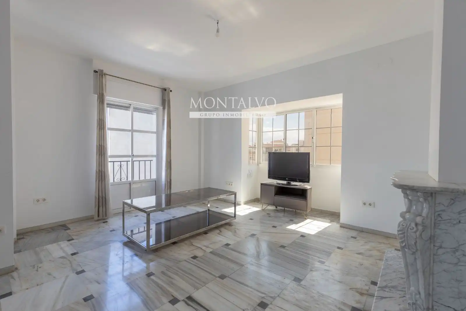 Sala de estar de Ático en venta en Atarfe con Aire acondicionado, Calefacción y Terraza