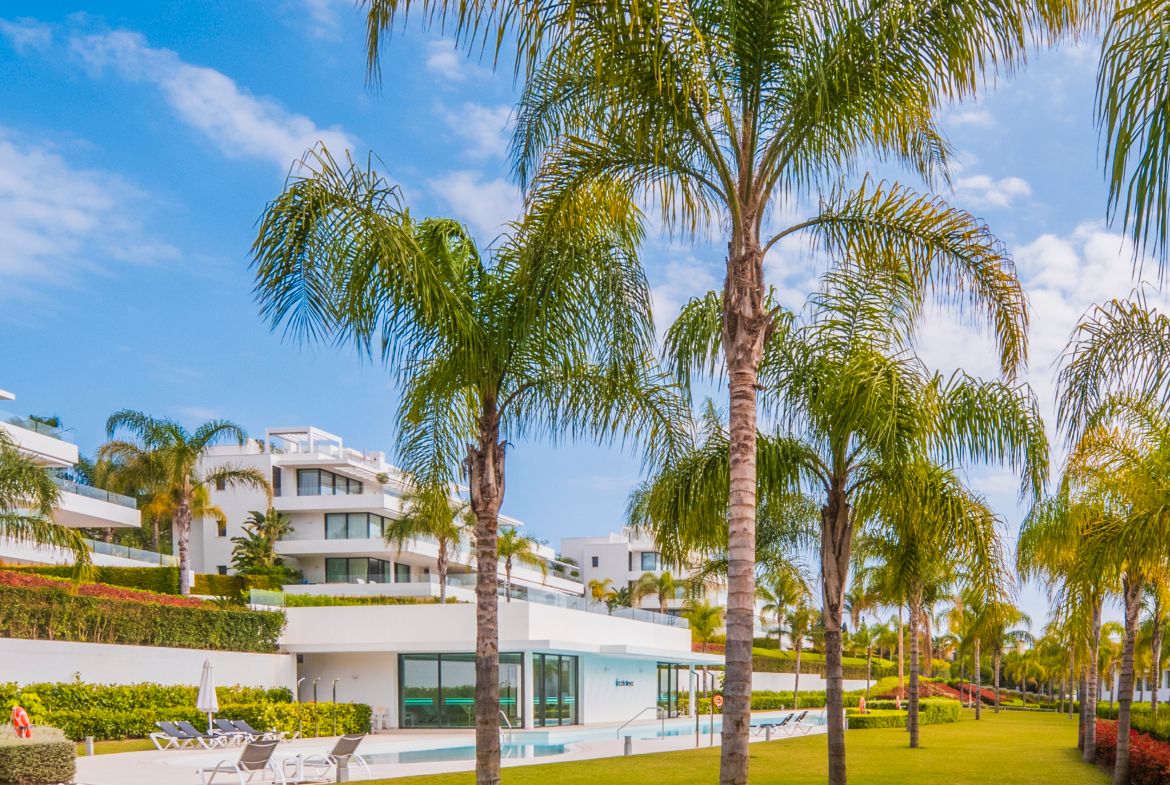 Vista exterior de Apartamento en venta en Estepona con Aire acondicionado, Terraza y Trastero
