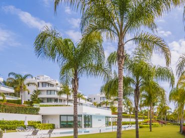 Apartament amb piscina en venda a Calle del Granate 9
