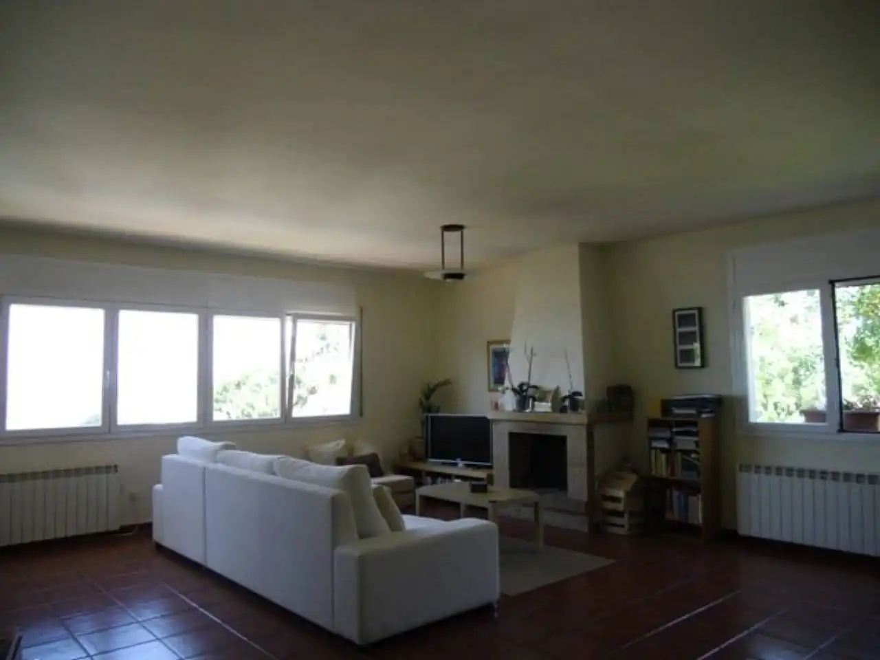 Villa con piscina in vendita a Roca Grossa, imagen 2