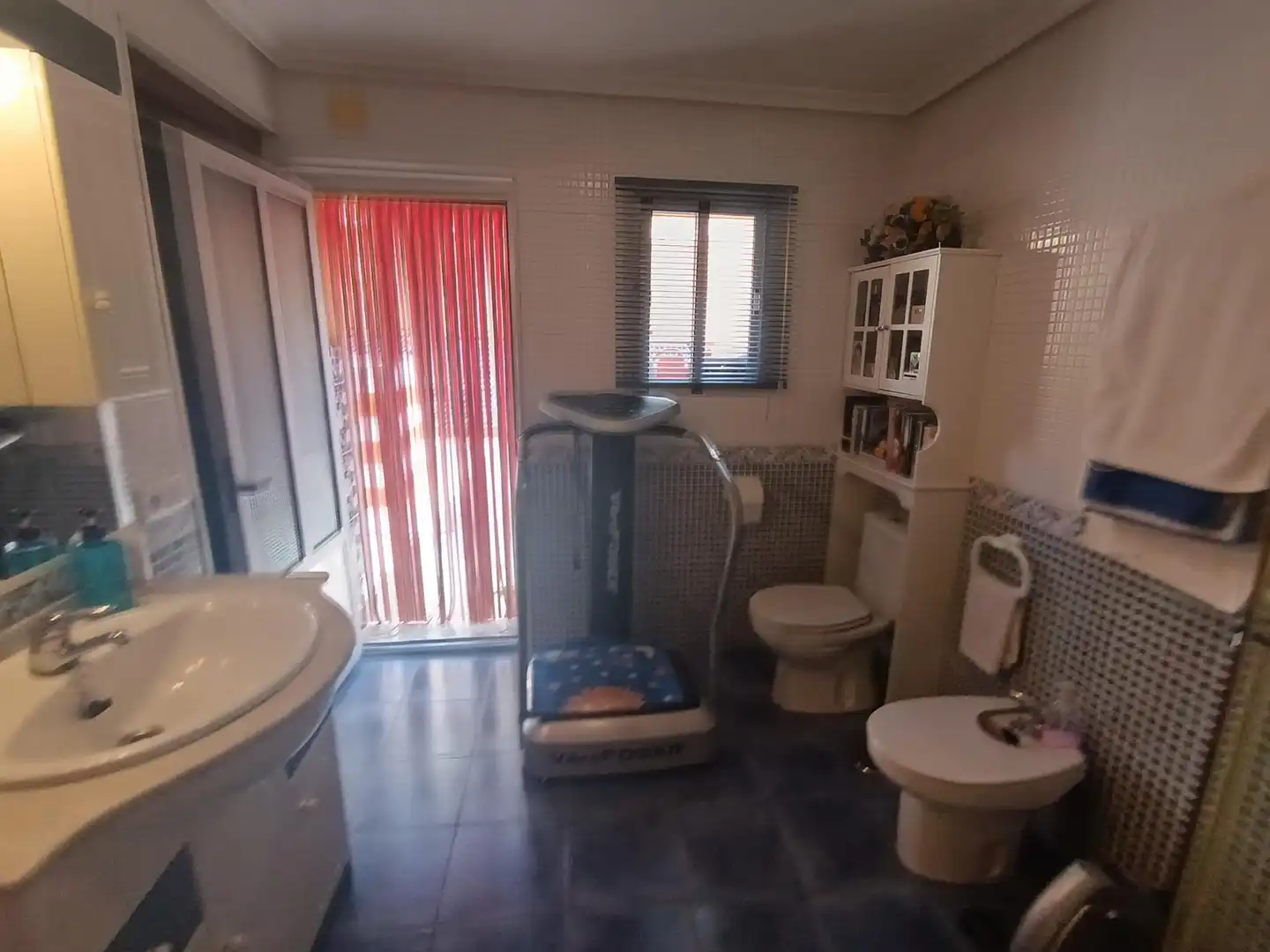 Bany de Casa o xalet en venda en Puertollano amb Aire condicionat, Calefacció i Moblat