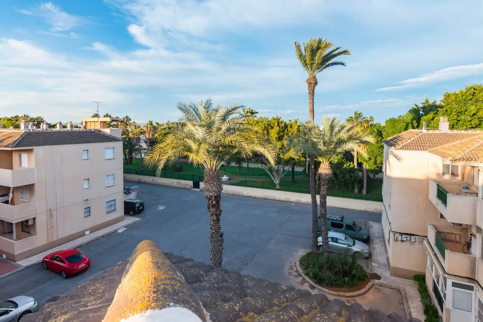 Exterior view of Flat for sale in Los Alcázares  with Swimming Pool, Furnished and Oven