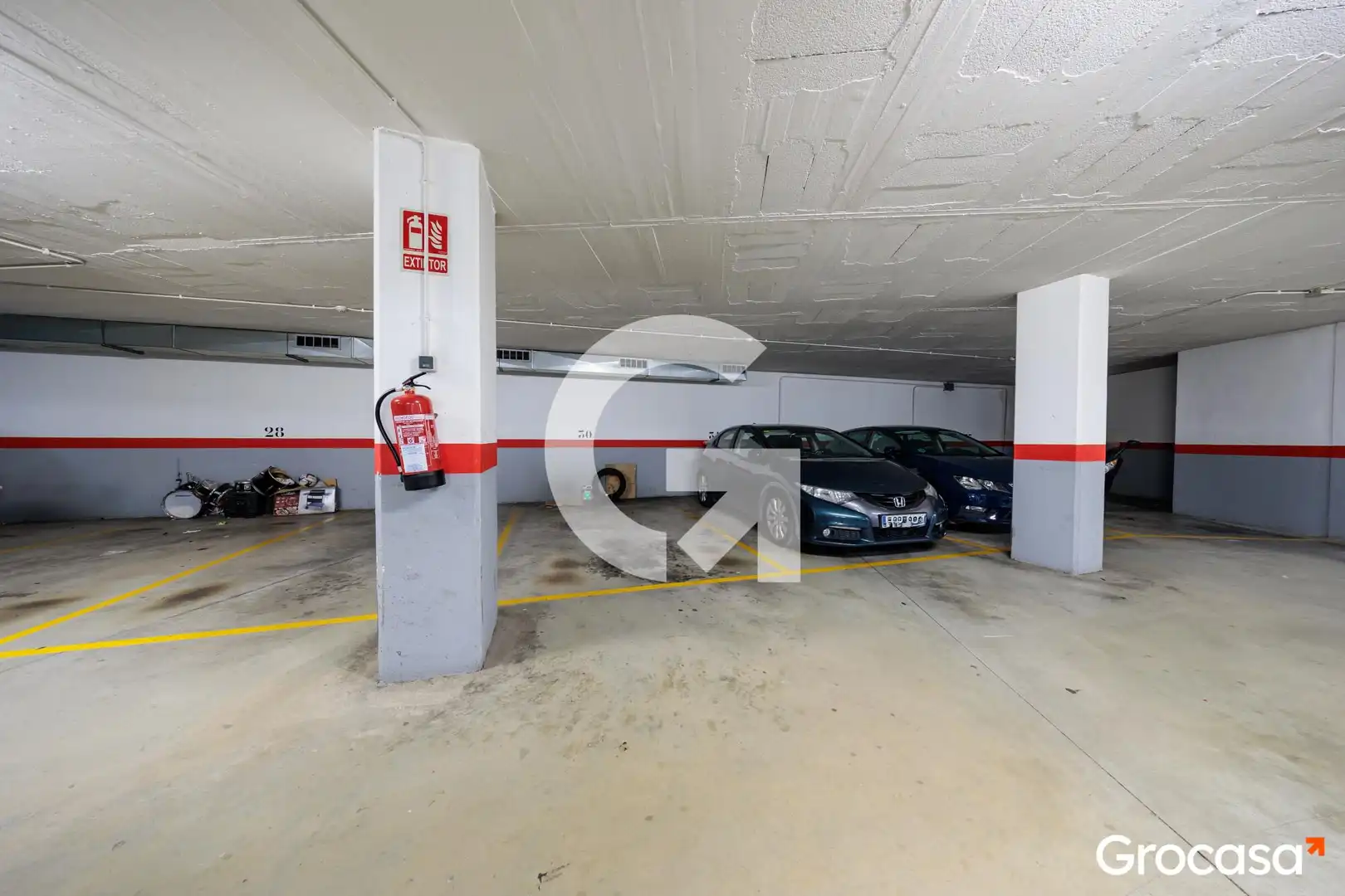 Parking de Piso en venta en Terrassa con Aire acondicionado, Calefacción y Terraza