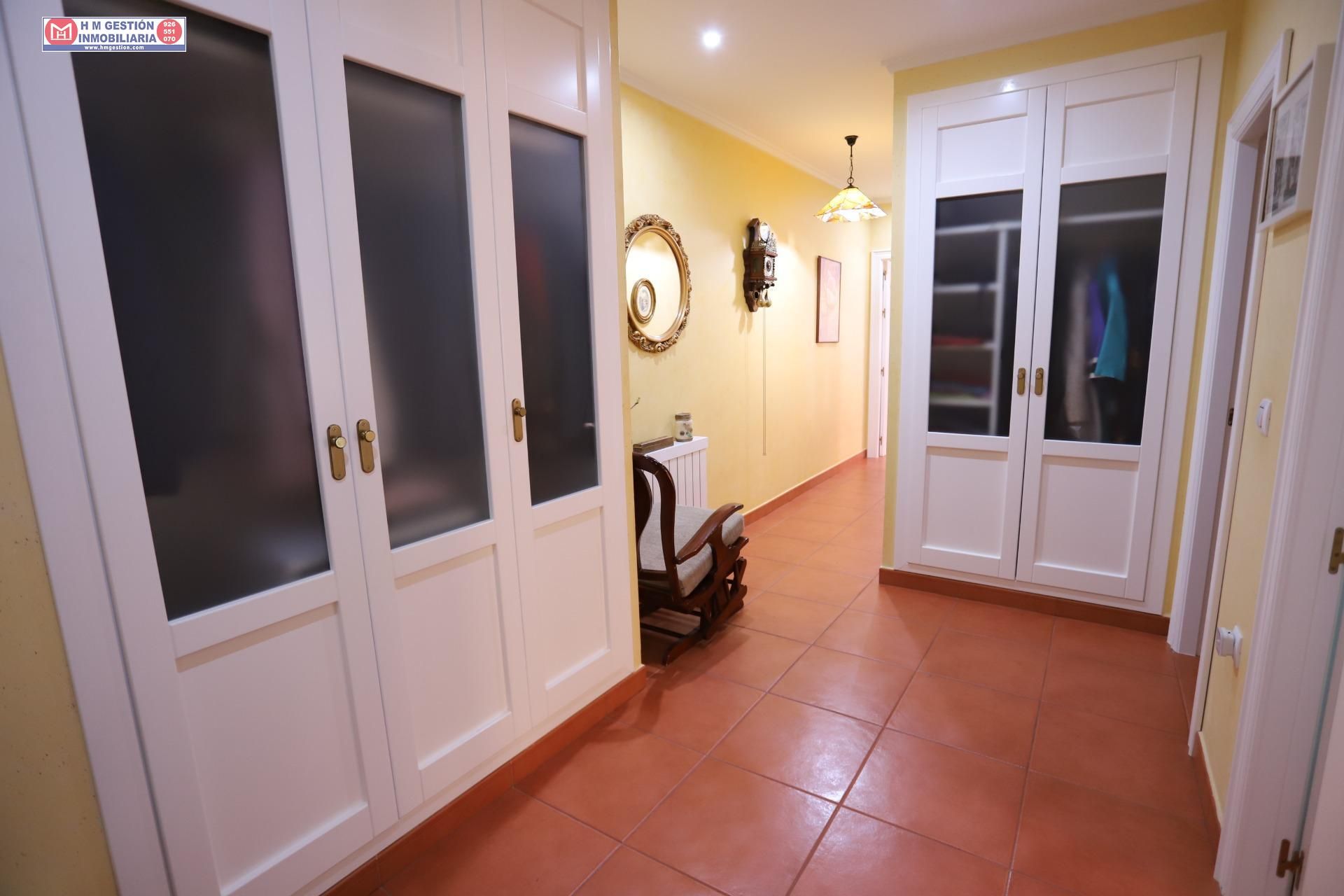 Piso en venta en Alcázar de San Juan con Calefacción